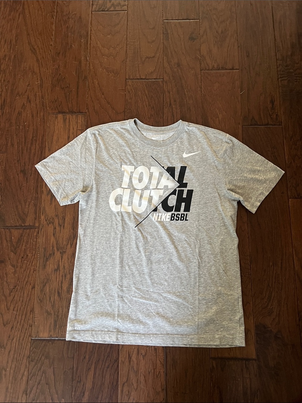 Light Gray 'Total Clutch' Graphic Short Sleeve Tee